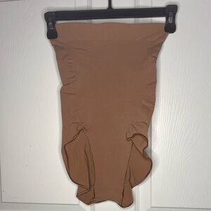 SKIMS High-Waisted Tan Shapewear with bootylift